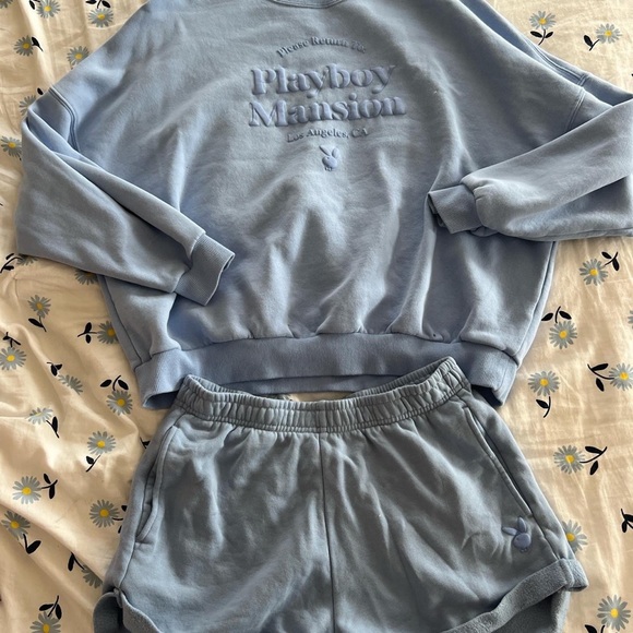 SOLD ON DEPOP - Picture 1 of 7